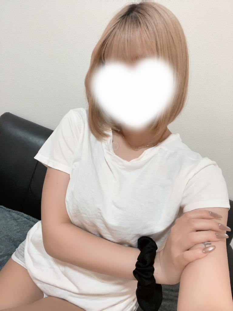 亀梨　あやの