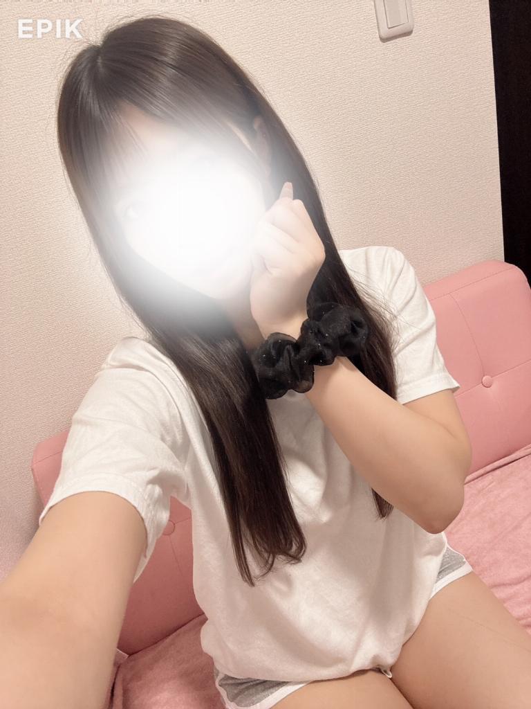 東雲　るる