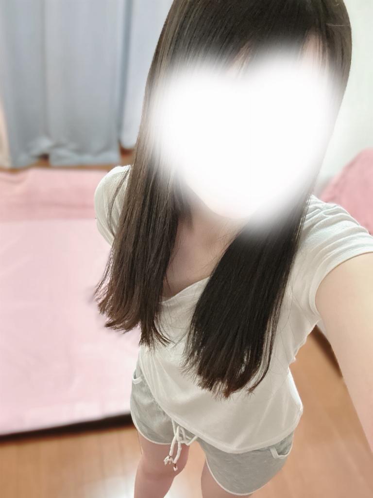 紅　かすみ