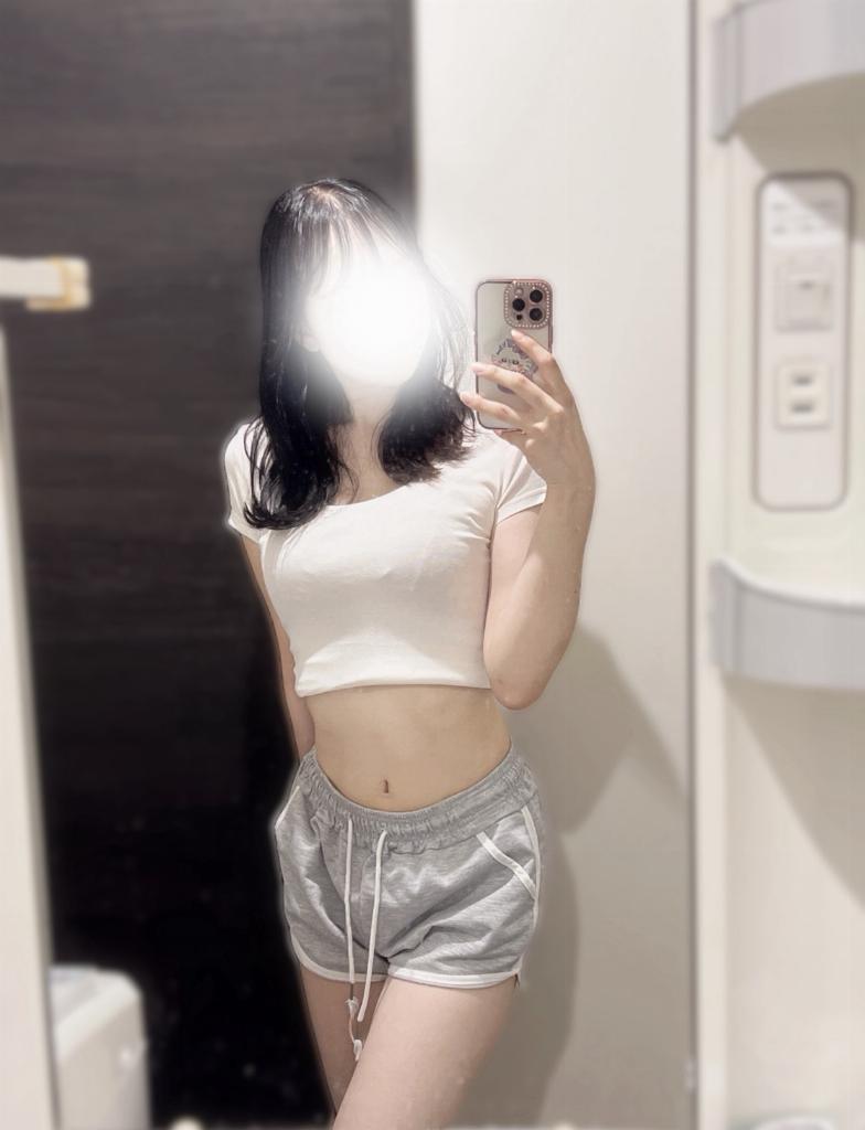 七倉　ゆり
