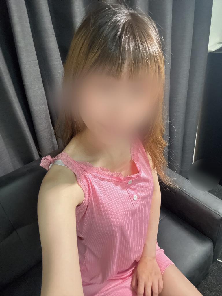 黒葉　ゆずは