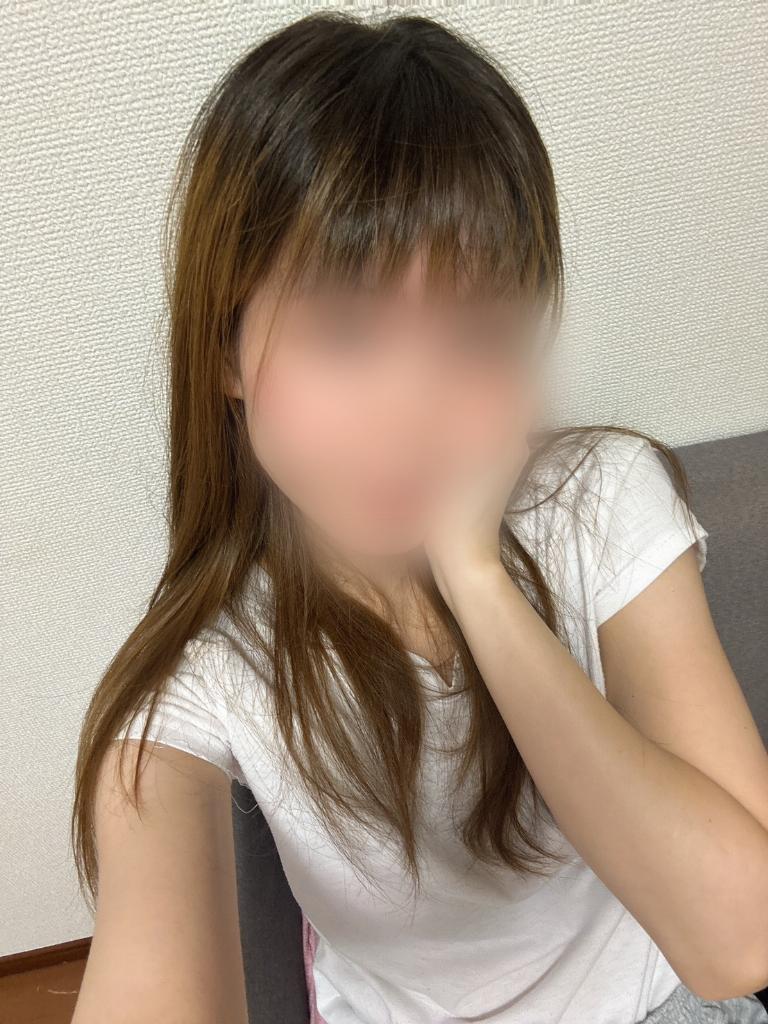 黒葉　ゆずは
