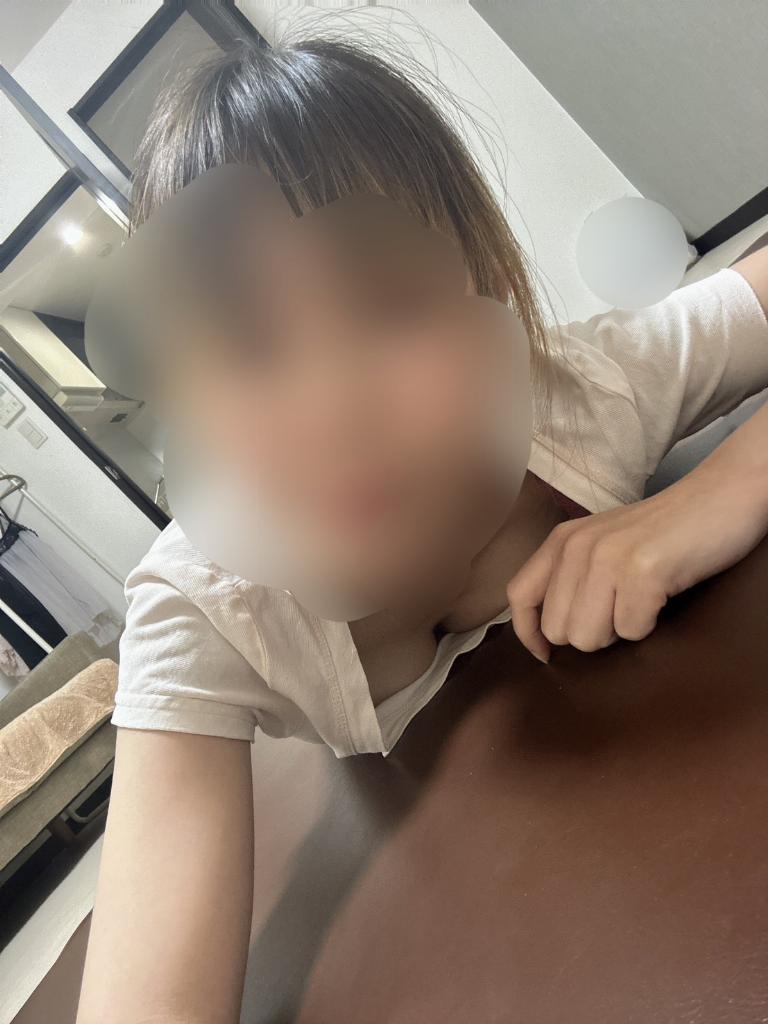 黒葉　ゆずは
