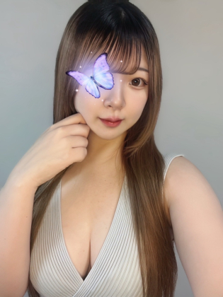青木　しおん